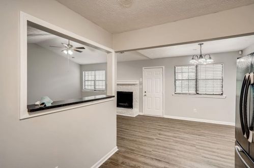 1135 Flat Shoals Rd, Atlanta GA  30349-6413 exterior