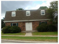 5001 Academy Dr, Metairie, LA 70003-2543