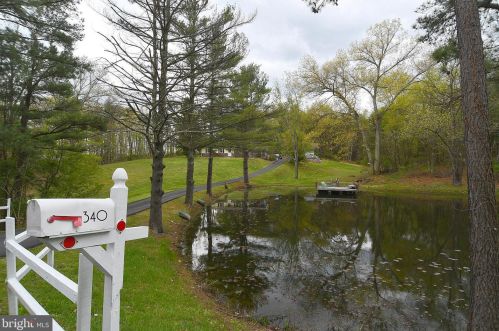 340 Highland Ridge Rd, Berkeley Springs WV  25411-3898 exterior