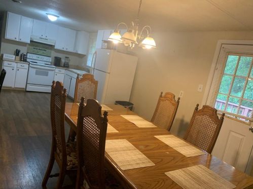 1114 Adrian Cir, Conyers GA  30094-5508 exterior