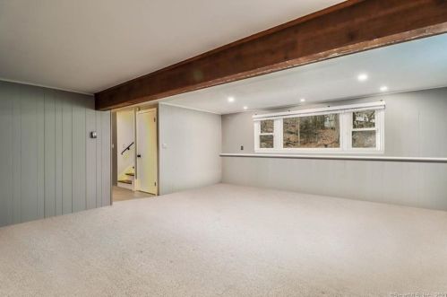 78 Longfellow Rd, Huntington CT  06484-1623 exterior