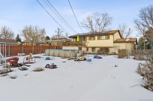 3103 Zion St, Aurora CO  80011-2207 exterior