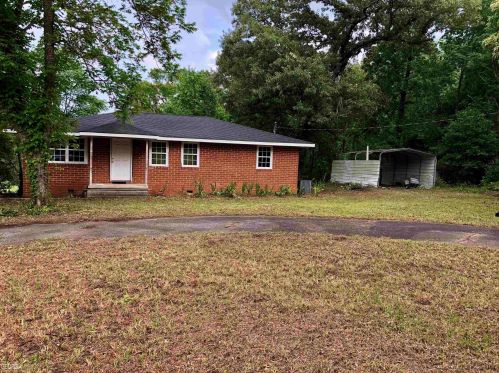 708 Houston Lake Blvd, Lithonia, GA 31028-1000