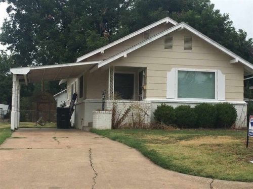 560 7th St, Enid, OK 73701-3327
