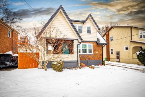 6348 Heitzler Ave, Cincinnati, OH 45224-1930