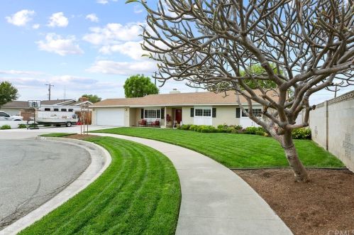 1311 Vanowen Ave, Orange, CA 92867-3880