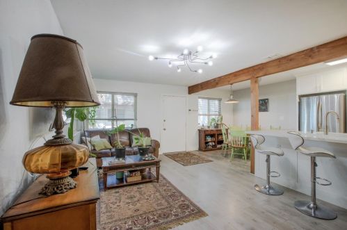 2804 Pole Line Rd, Davis, CA 95618-0358