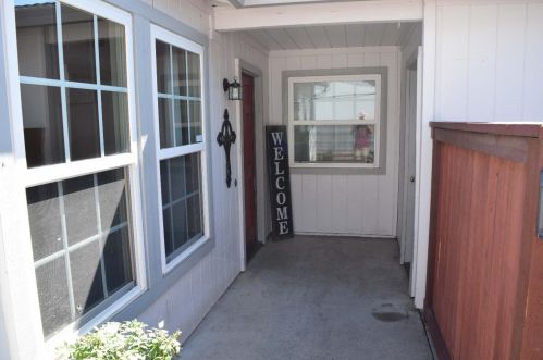 6089 Carolina Cir, Stockton, CA 95219-3971