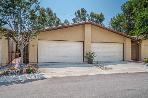 6911 Camino Degrazia, San Diego, CA 92111-7802