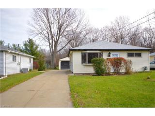 4745 Willowbrook Dr, Concord Township OH  44060-1042 exterior
