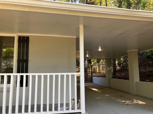 1367 Carolyn Dr, Atlanta GA  30329-3546 exterior