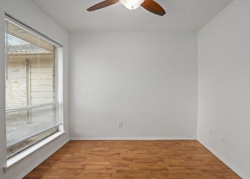 1611 Cantrell, Conroe TX  77301-4008 exterior