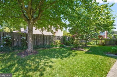 13110 Fernedge Rd, Silver Spring MD 20906-5302 exterior