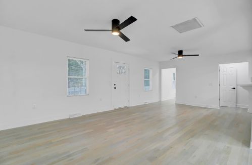 4664 Woodville Rd, Awendaw SC  29429-5903 exterior