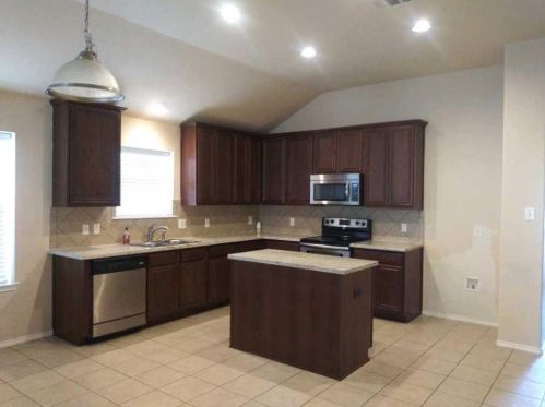 6216 Chalk Hollow Dr, Fort Worth TX  76179-7722 exterior