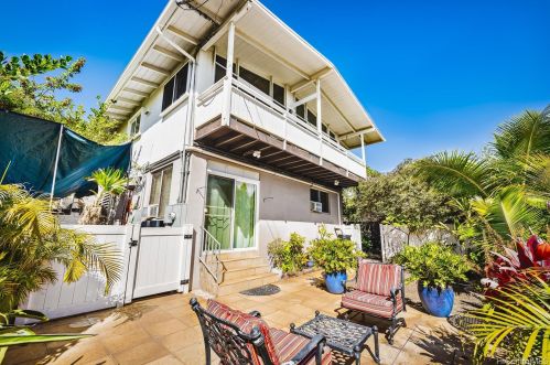 3750 Claudine St, Honolulu HI  96816-3808 exterior