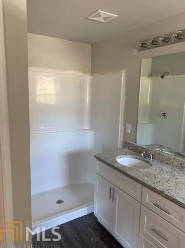 255 Dove Pl, Social Circle, GA 30025-3068
