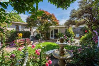 3220 Bayo Vista Ave, Alameda, CA 94501-1702