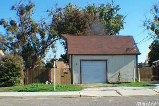 3316 Central Ave, Ceres, CA 95307-3605