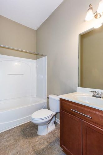 7060 Elmwood Ridge Ct, Atlanta GA  30340-1873 exterior