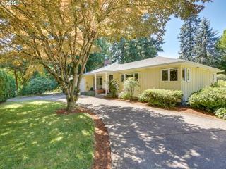 4735 Shattuck Rd, Portland, OR 97221-3054