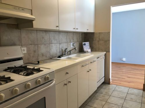 5001 Carriageway Dr, Rolling Meadows IL  60008-3985 exterior