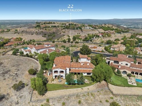 22 Black Falcon, Irvine CA  92603-0420 exterior