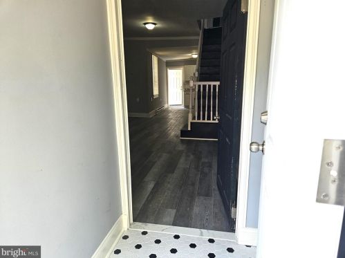 2919 3rd St, Philadelphia, PA 19133-3204