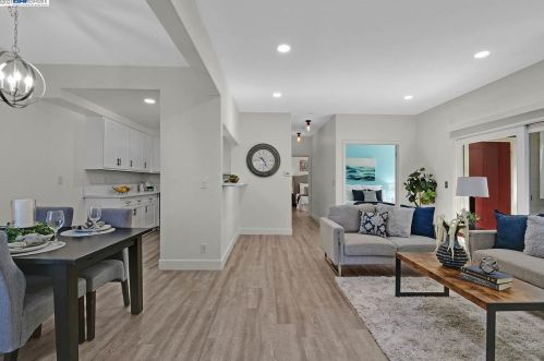 321 Norris Canyon Ter, San Ramon, CA 94583-1483