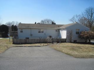 37 Eastland Dr, Lancaster, PA 17602-4105