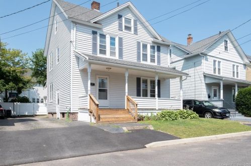17 Eastwood Rd, Torrington, CT 06790-3632