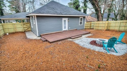 2676 Burton Rd, Atlanta GA  30311-1224 exterior