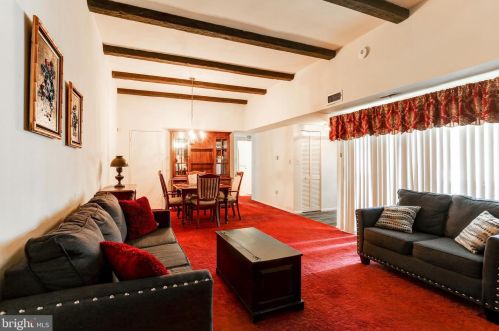 173 Valleybrook Dr, Lancaster PA  17601-4619 exterior