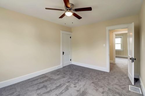 1815 Emerson Ave, Cincinnati OH  45239-4912 exterior