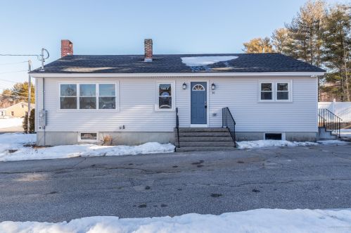 32 Atlantic Ave, Biddeford ME  04005-3615 exterior