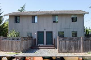 2318 Donovan Ave, Bellingham, WA 98225-7554
