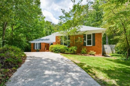 785 Beech Valley Rd, Lithia Springs, GA 30122-2537