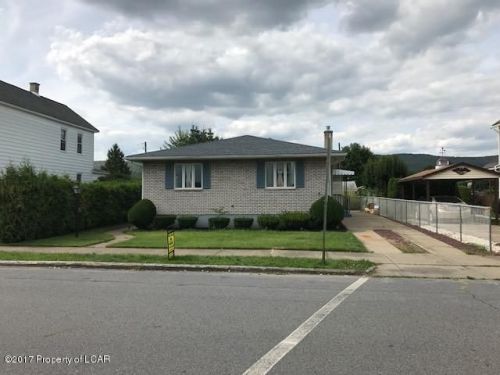 261 Memorial St, Pittston, PA 18643
