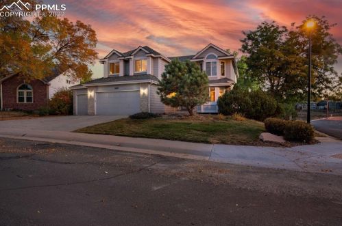 12807 Iliff Dr, Denver, CO 80228-4903