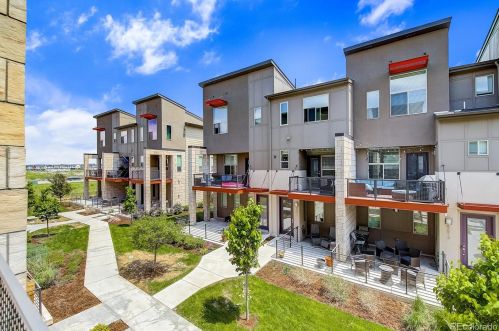 8849 55th Ave, Denver CO  80238 exterior