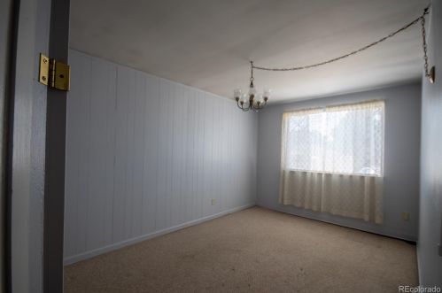 9275 52nd Ave, Arvada, CO 80002-2907