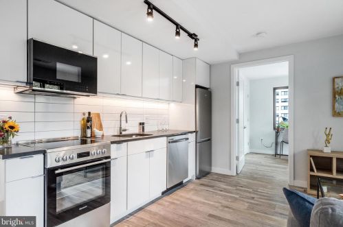 700 Roeder Rd, Silver Spring, MD 20910-4405