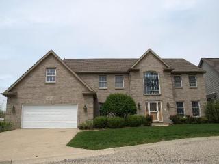 2882 Southern Hills Dr, Beach Park, IL 60083-9291