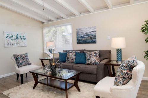 24853 Kay Ave, Hayward, CA 94545-2138