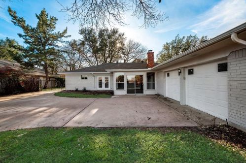 6821 Lancelot Ct, Fort Worth TX  76133-5005 exterior