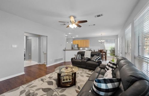 5416 Yellowstone Trl, Fort Worth TX  76137-5301 exterior