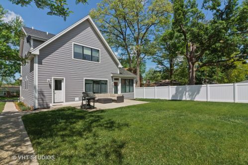 825 Warner Ave, Lemont IL  60439-3916 exterior