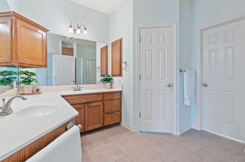 180 Youngs Pr Rd, Webberville TX 78621-5537 exterior