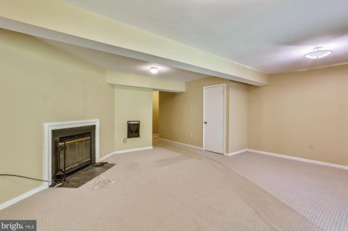 145 Kinsman View Cir, Silver Spring MD 20901-1600 exterior