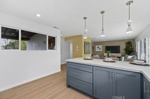 15374 Midcrest Dr, Whittier CA  90604-2336 exterior